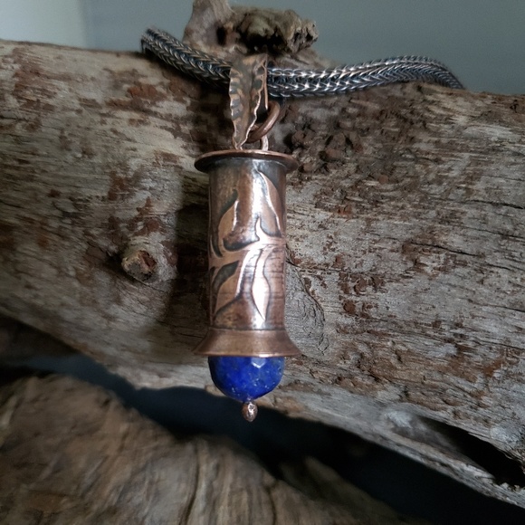 Handcrafted etched copper and Lapis pendant. - Picture 4 of 4